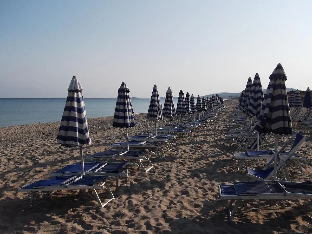 Baia Delle Mimose Aparthotel Badesi Italy